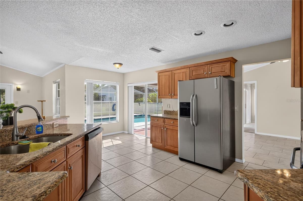 13625 DEVENTER COURT — photo 35 of 57