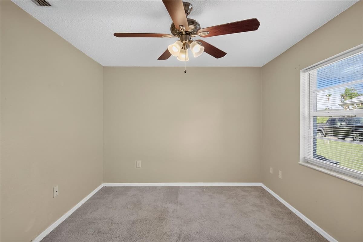 13625 DEVENTER COURT — photo 36 of 57