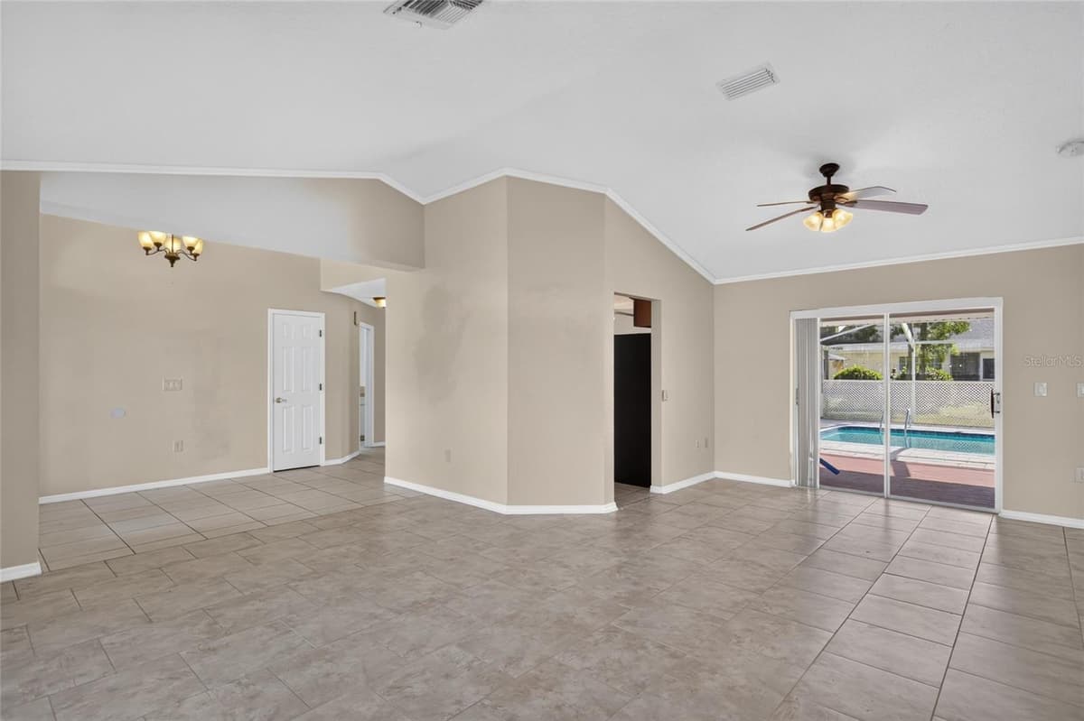 13625 DEVENTER COURT — photo 15 of 57