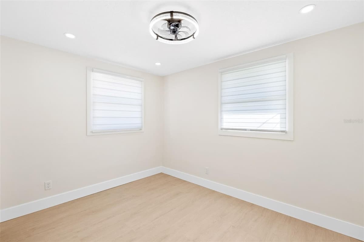 4311 FRIERSON AVENUE — photo 38 of 71