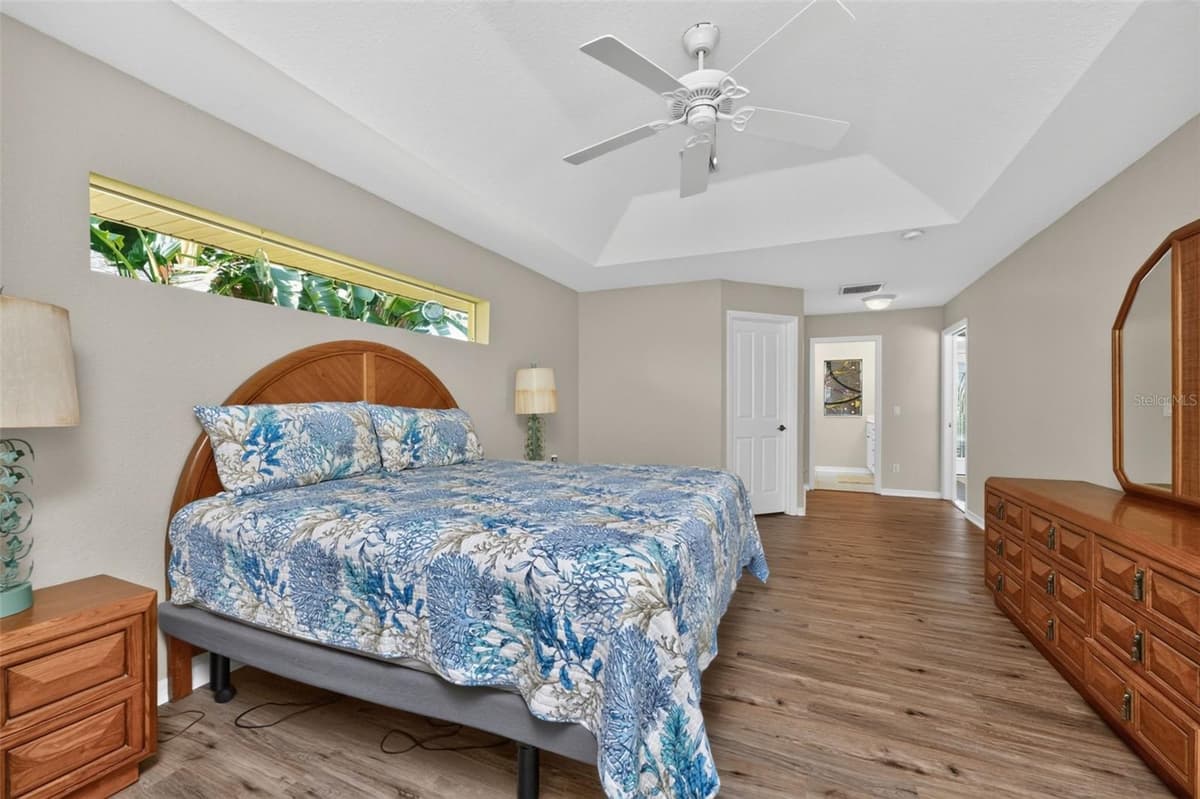 8 SPORTSMAN ROAD — photo 16 of 38