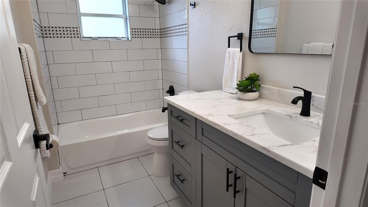 39608 MEADOWOOD LOOP — photo 29 of 40