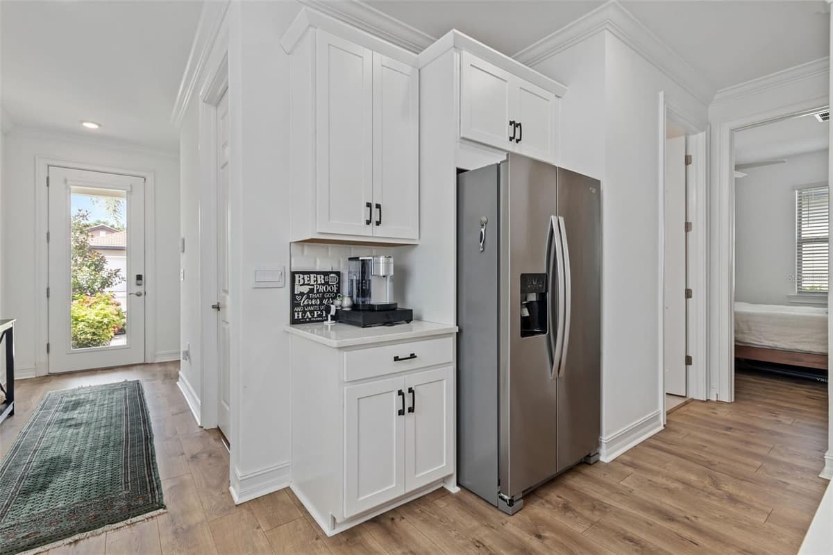 145 SOLIERA STREET — photo 8 of 58