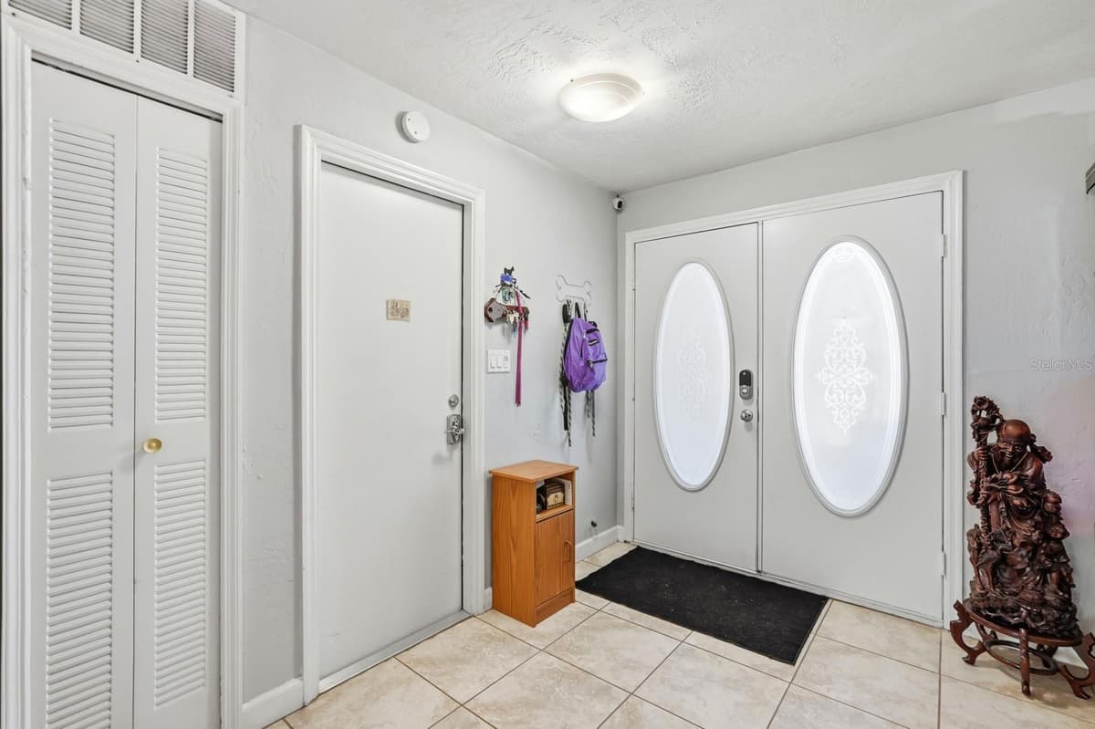 934 WILMINGTON DRIVE — photo 4 of 42