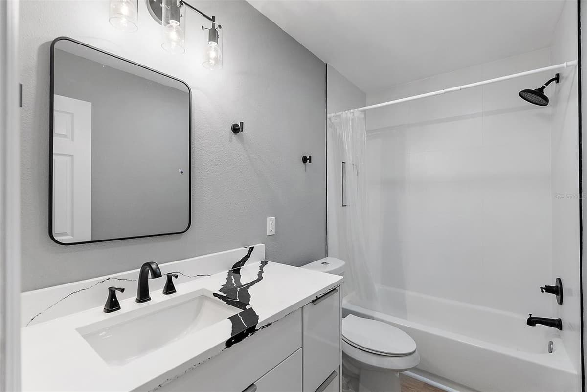 3926 HELENA STREET — photo 20 of 31