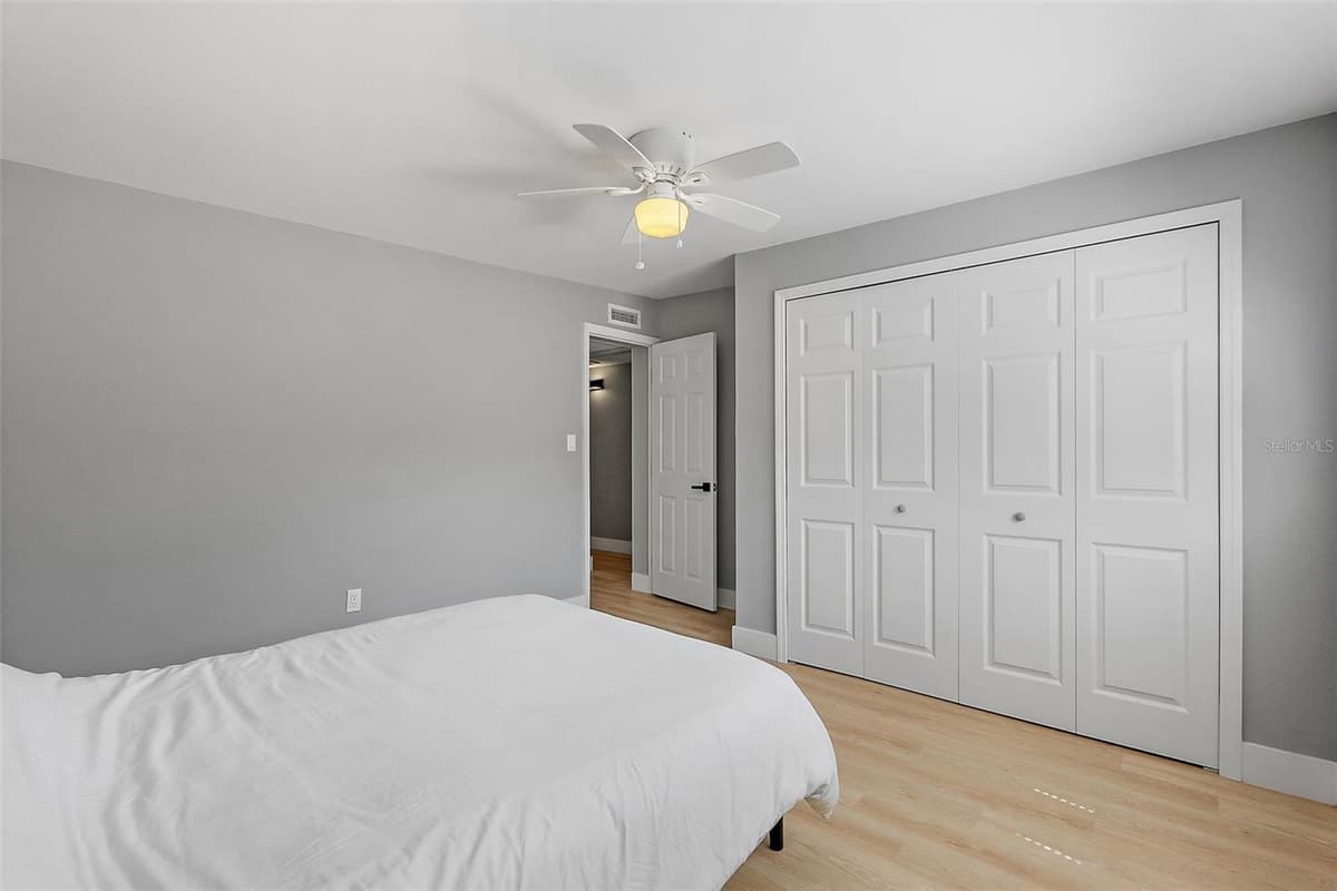 3926 HELENA STREET — photo 22 of 31