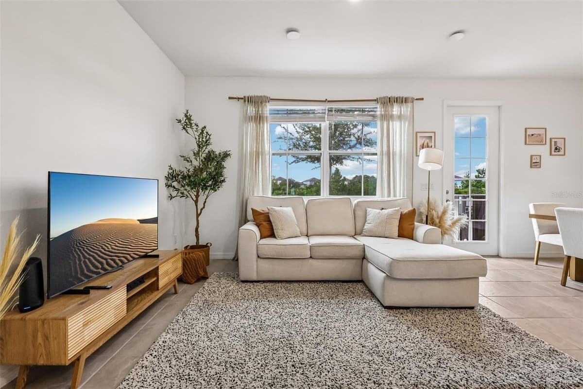 658 LONGBOAT DRIVE — photo 9 of 41