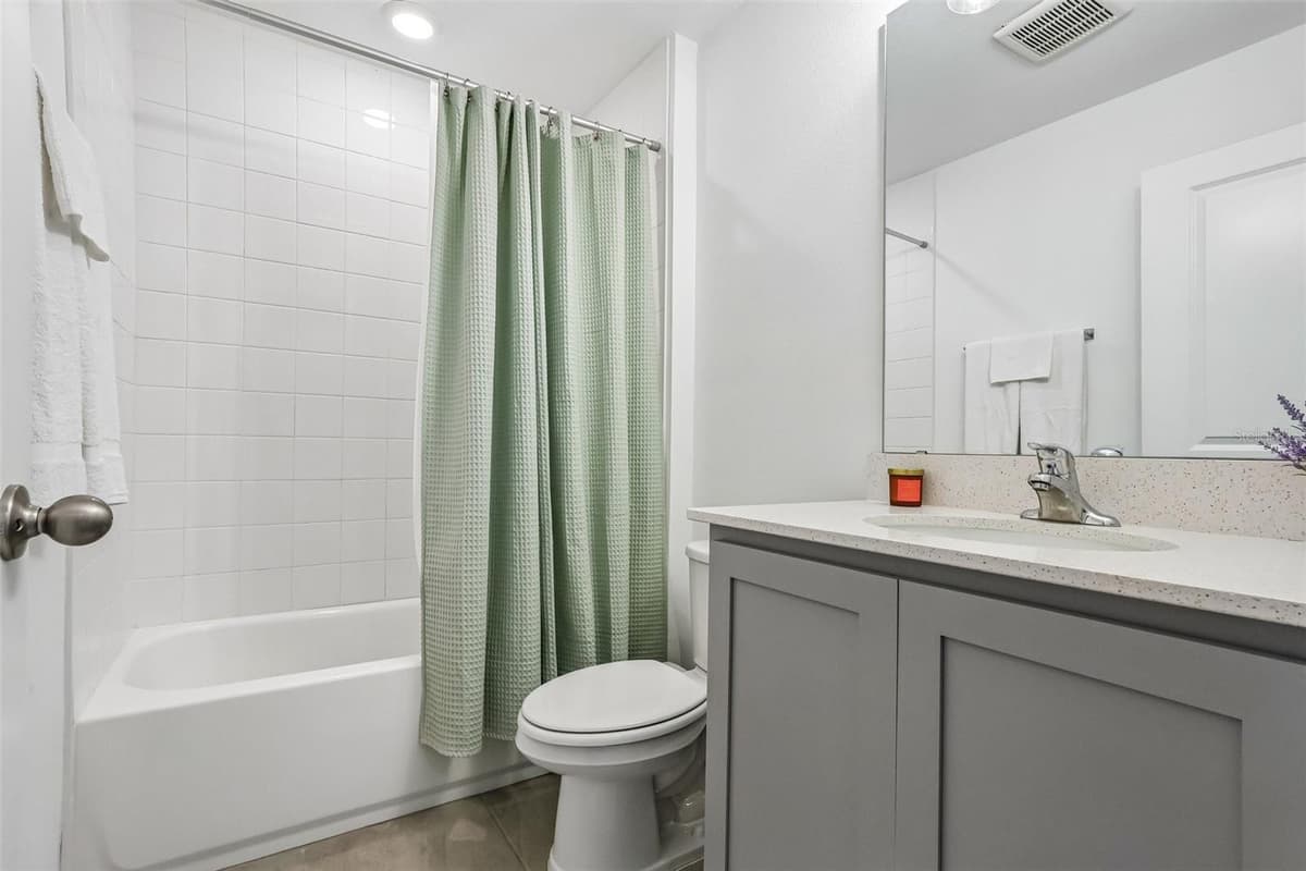 658 LONGBOAT DRIVE — photo 29 of 41