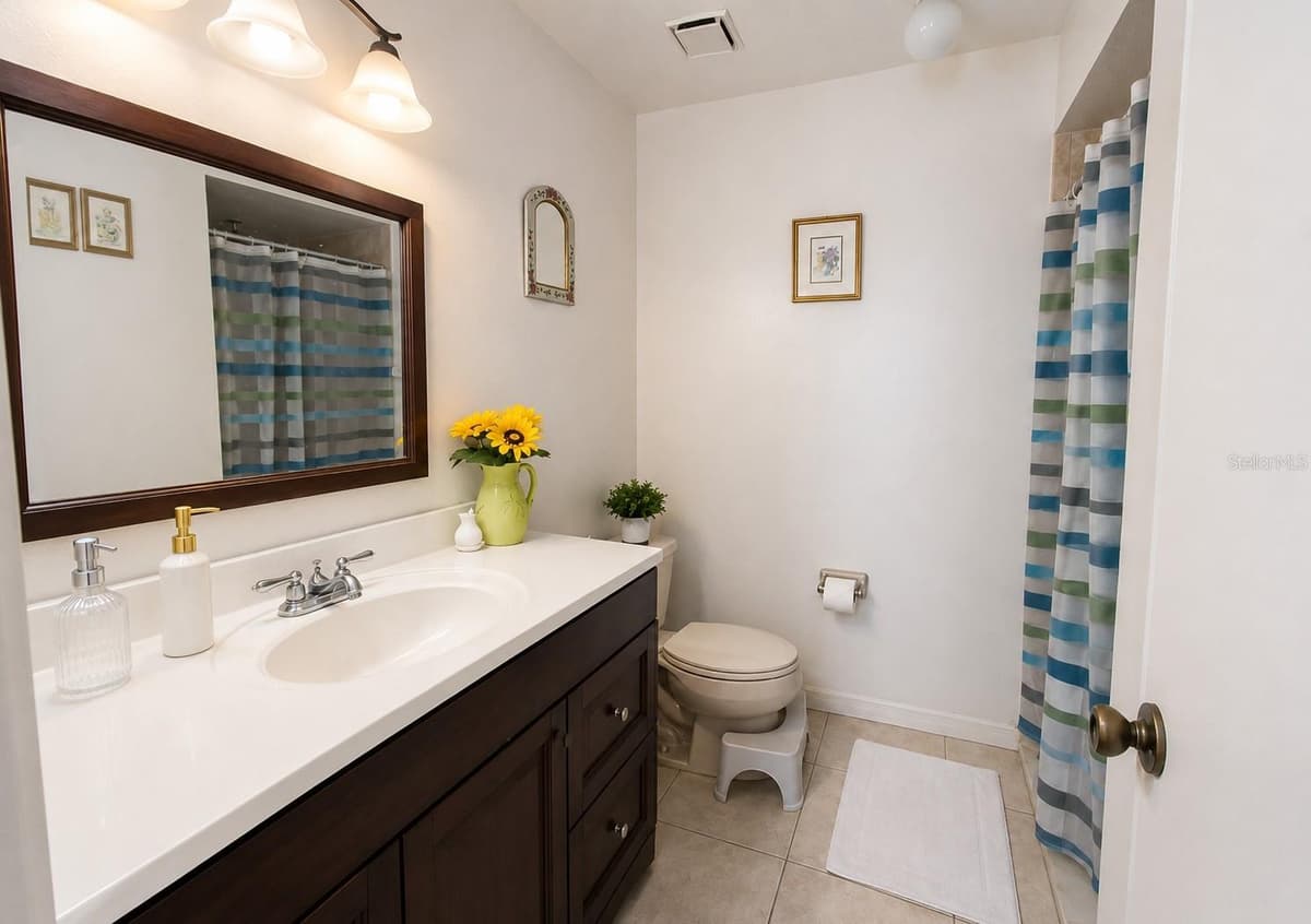 707 IOWA WOODS CIRCLE — photo 9 of 21