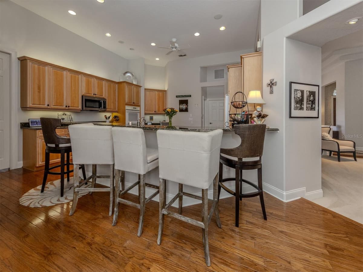 444 TREMINGHAM WAY — photo 36 of 95