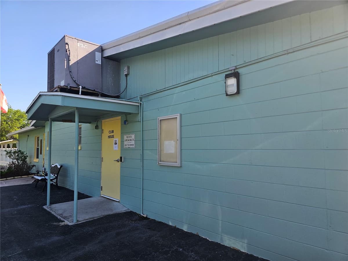 2910 SAN FRANCISCO LANE — photo 30 of 33