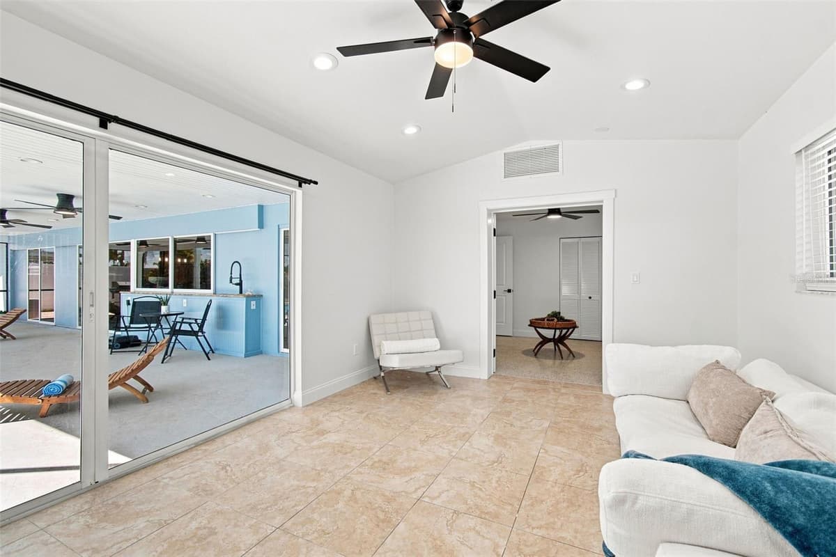 11900 7TH STREET — photo 37 of 69