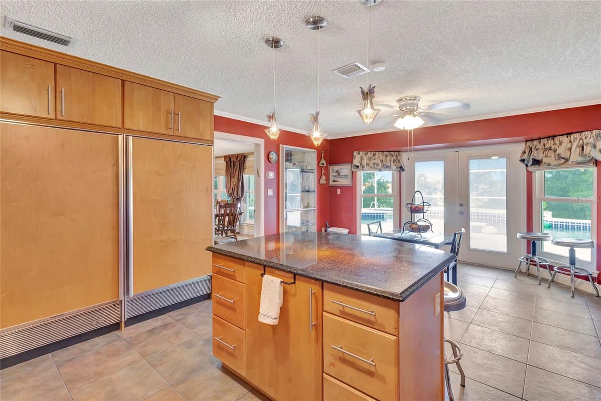 33809 OVERTON DRIVE — photo 13 of 39
