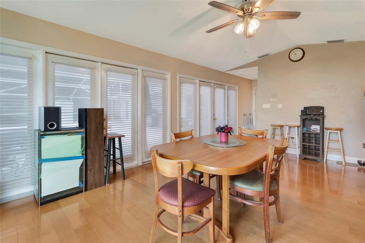 33809 OVERTON DRIVE — photo 10 of 39