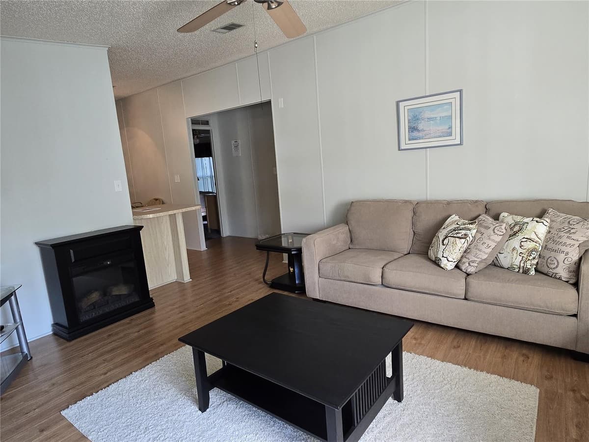 4007 COHEN DRIVE — photo 22 of 25