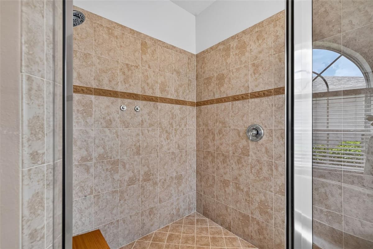 6627 BOBBY JONES COURT — photo 19 of 37