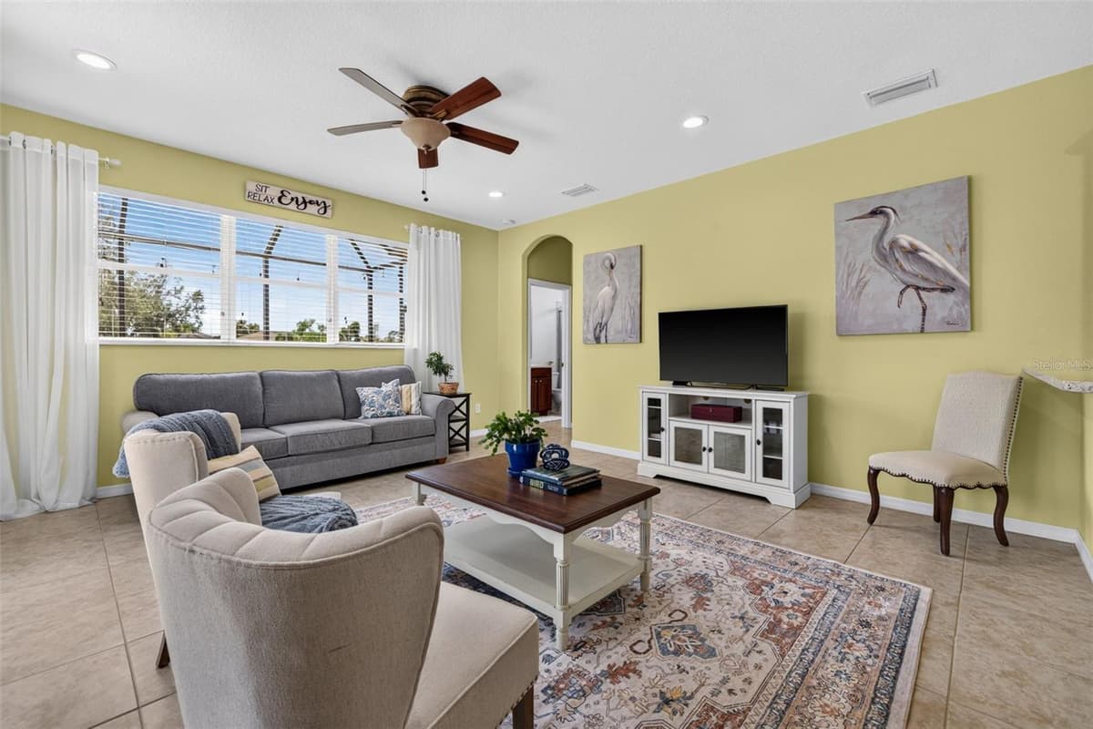 6627 BOBBY JONES COURT — photo 7 of 37