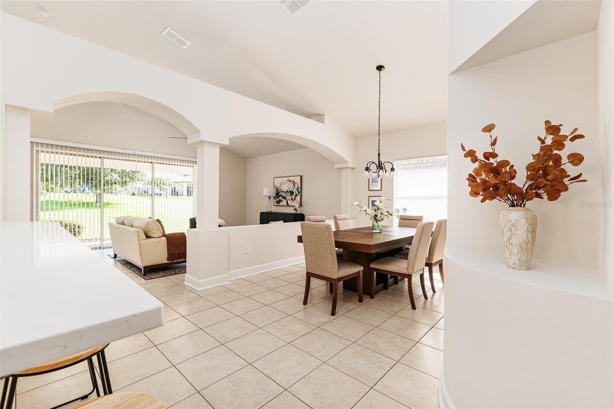 1705 ALTAVISTA CIRCLE — photo 15 of 43