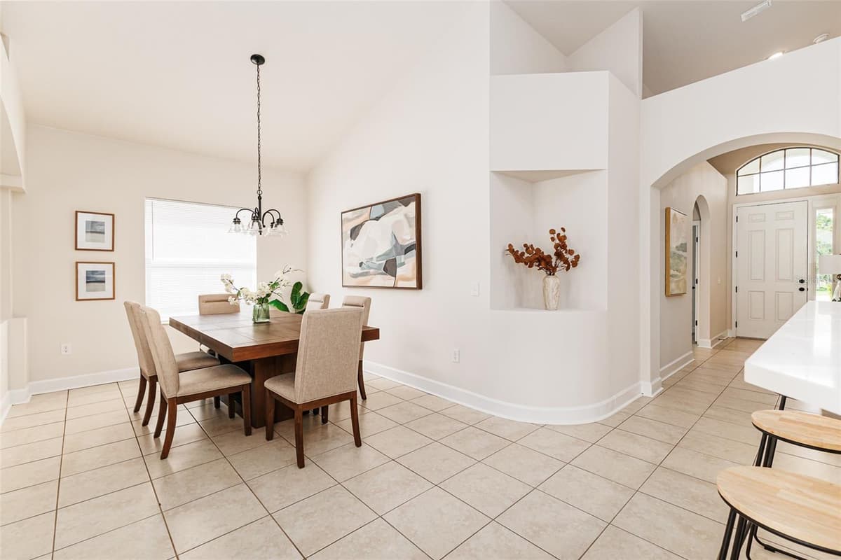 1705 ALTAVISTA CIRCLE — photo 16 of 43