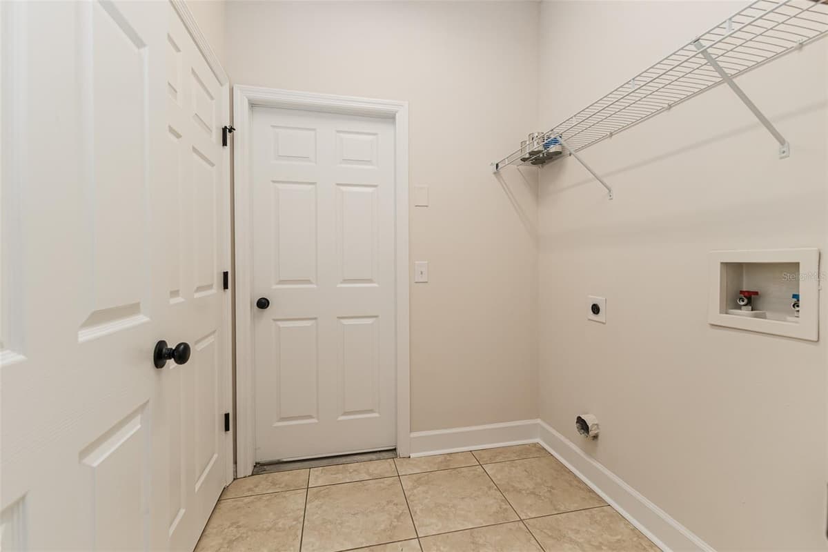 1705 ALTAVISTA CIRCLE — photo 27 of 43