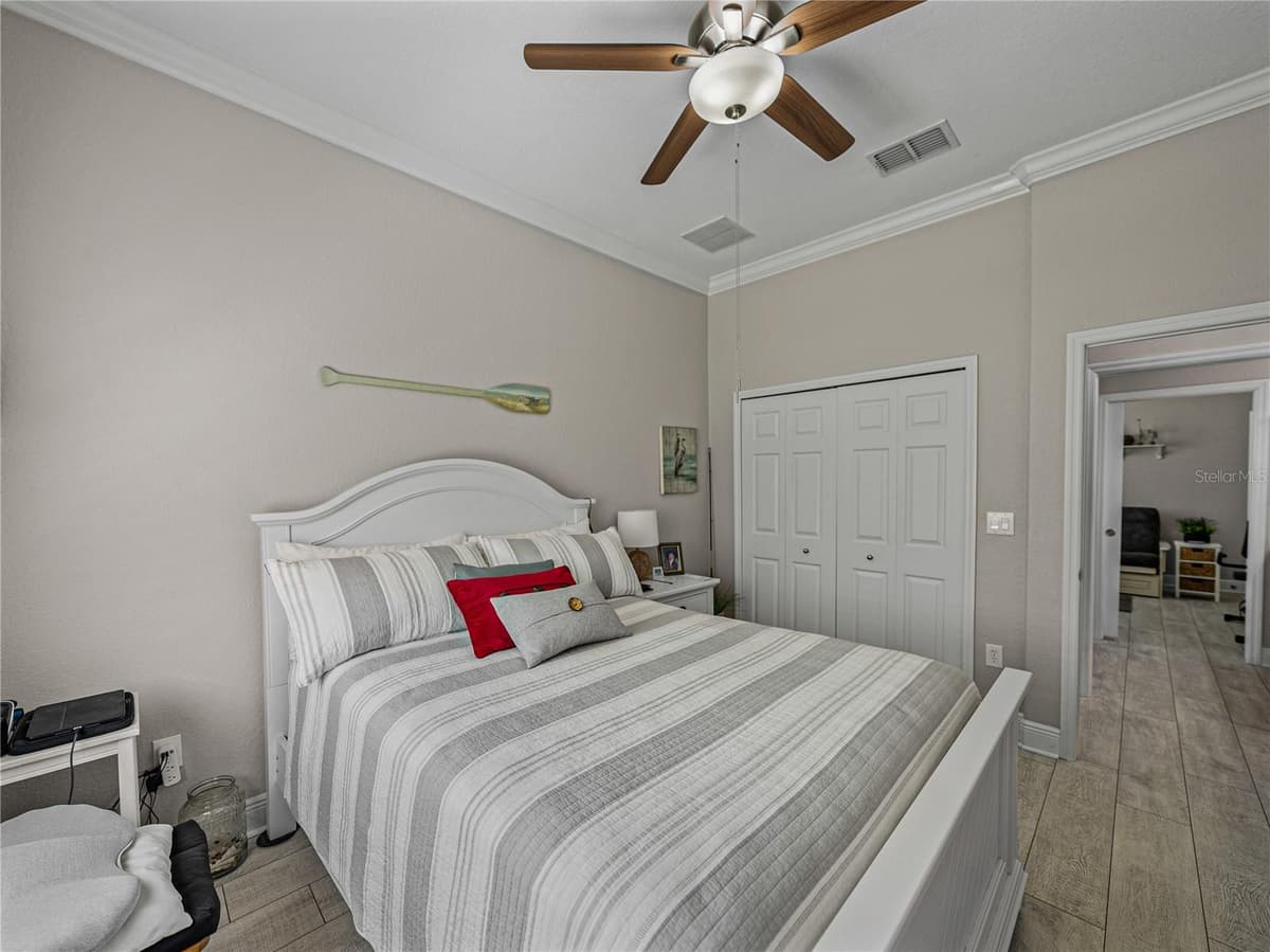 19808 TATTNALL WAY — photo 40 of 76
