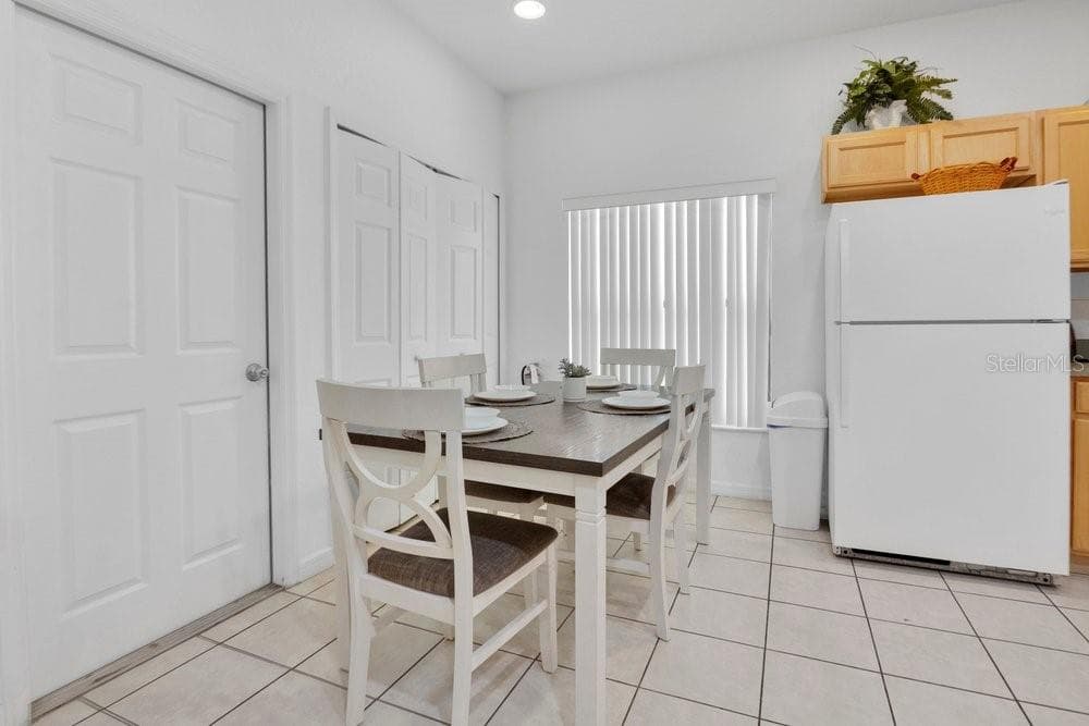 16613 CARIBBEAN BREEZE WAY — photo 6 of 23