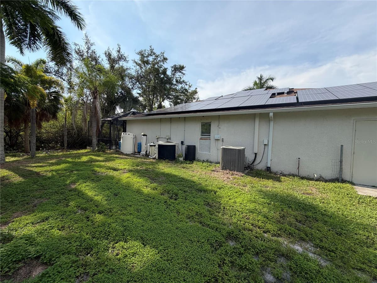 1365 BLAISDELL STREET — photo 9 of 18