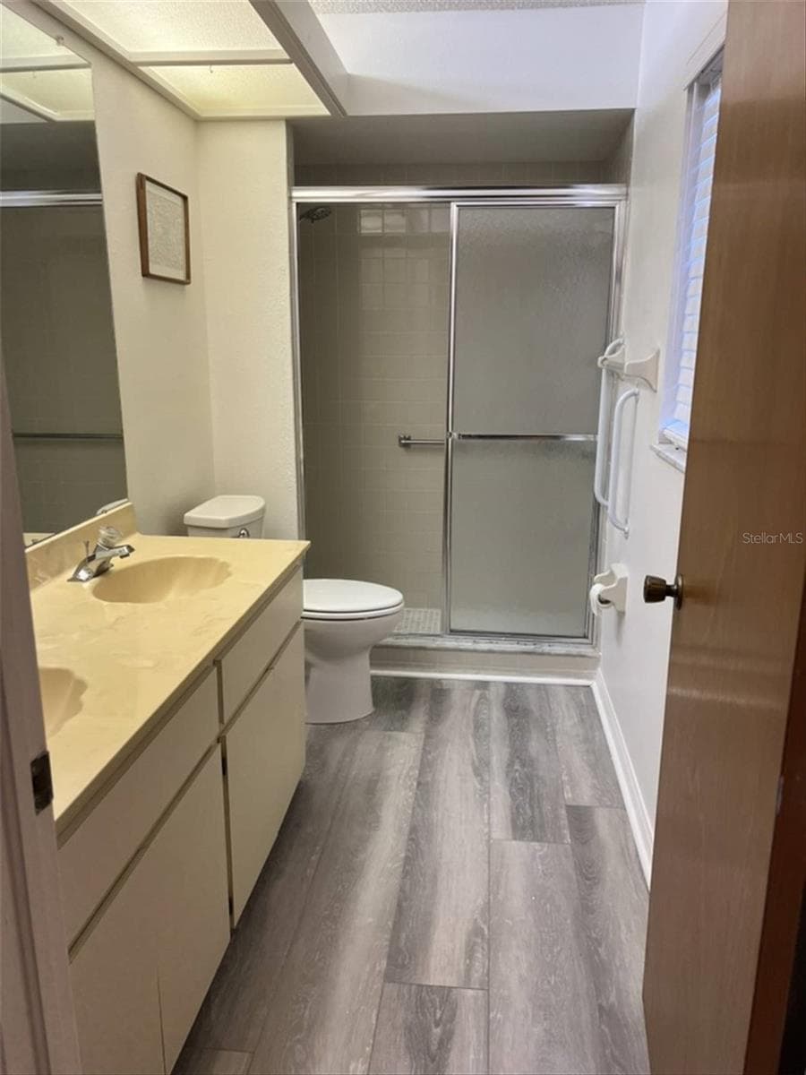 10706 LAQUINTA DRIVE — photo 25 of 50