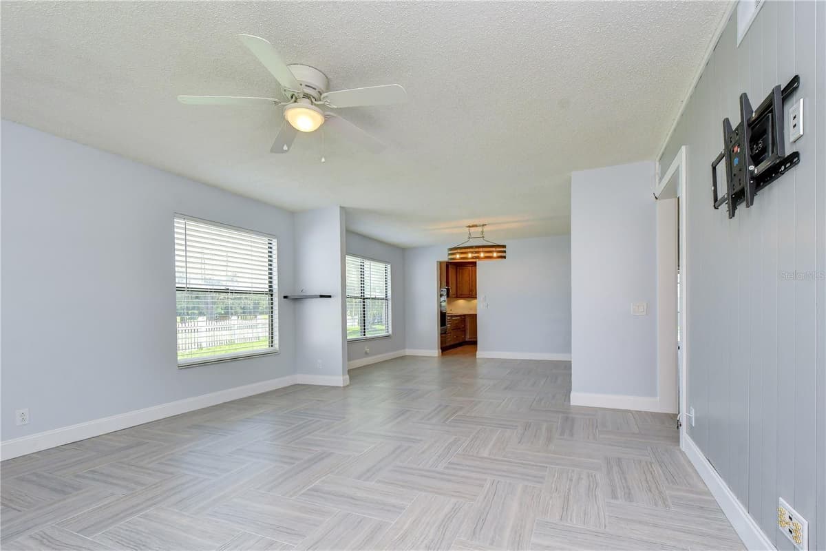 1224 RAINBROOK CIRCLE — photo 9 of 42