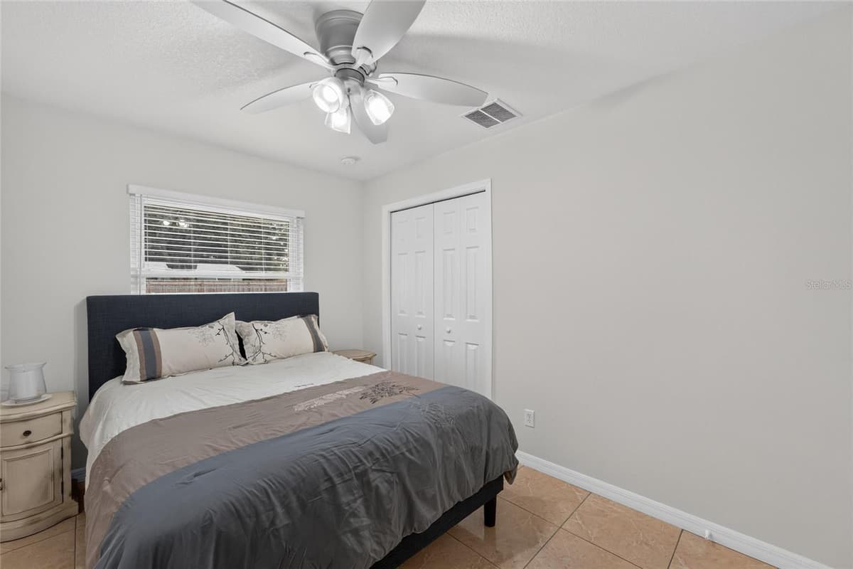 237 CALIFORNIA AVENUE — photo 19 of 36