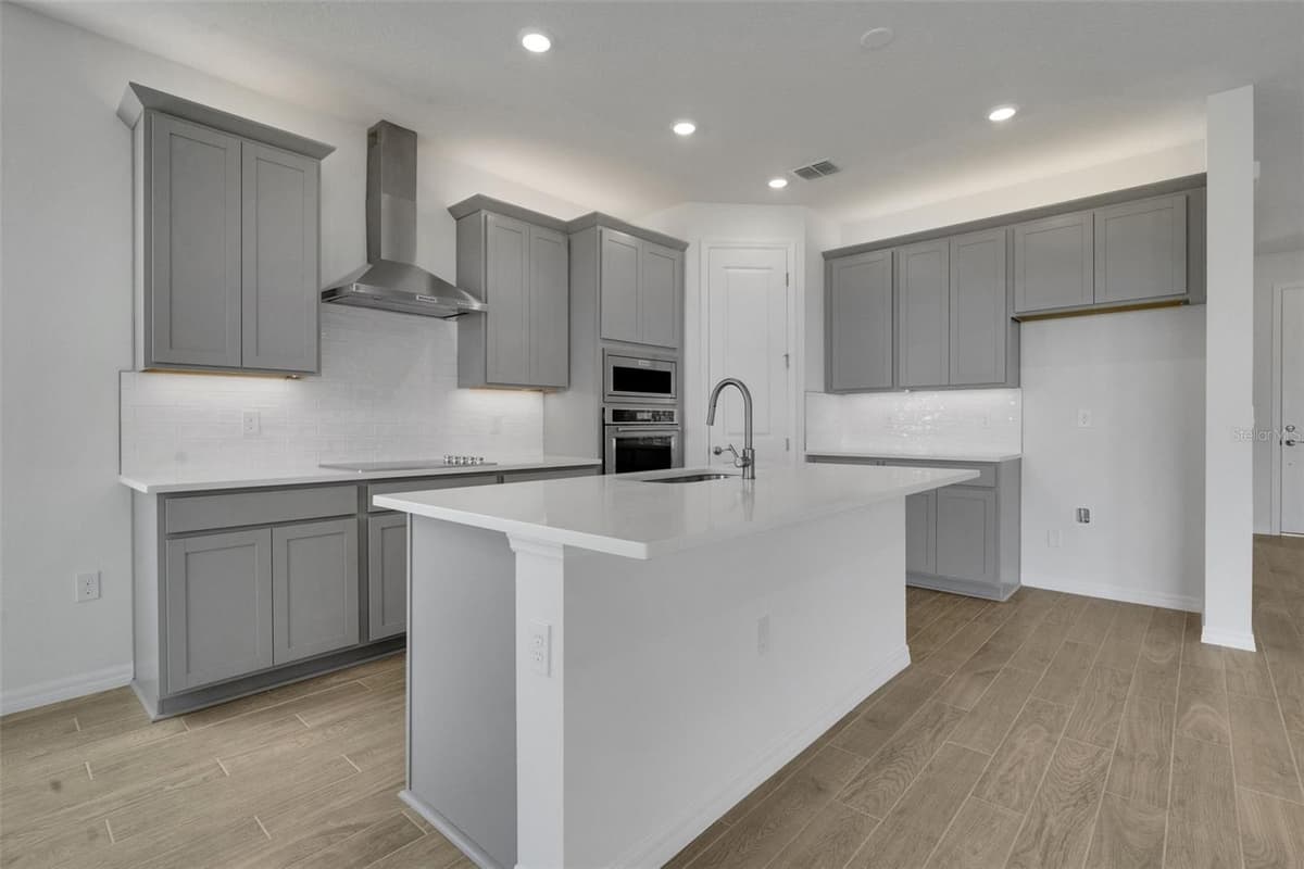 13458 TURNLEAF BOULEVARD — photo 16 of 41