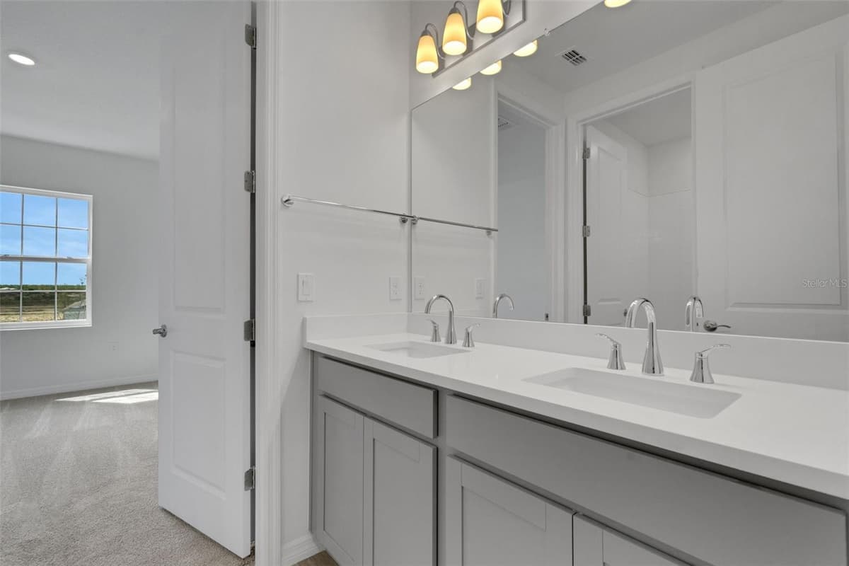 13458 TURNLEAF BOULEVARD — photo 33 of 41