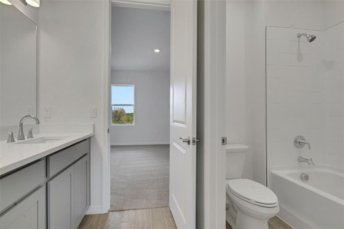 13458 TURNLEAF BOULEVARD — photo 32 of 41