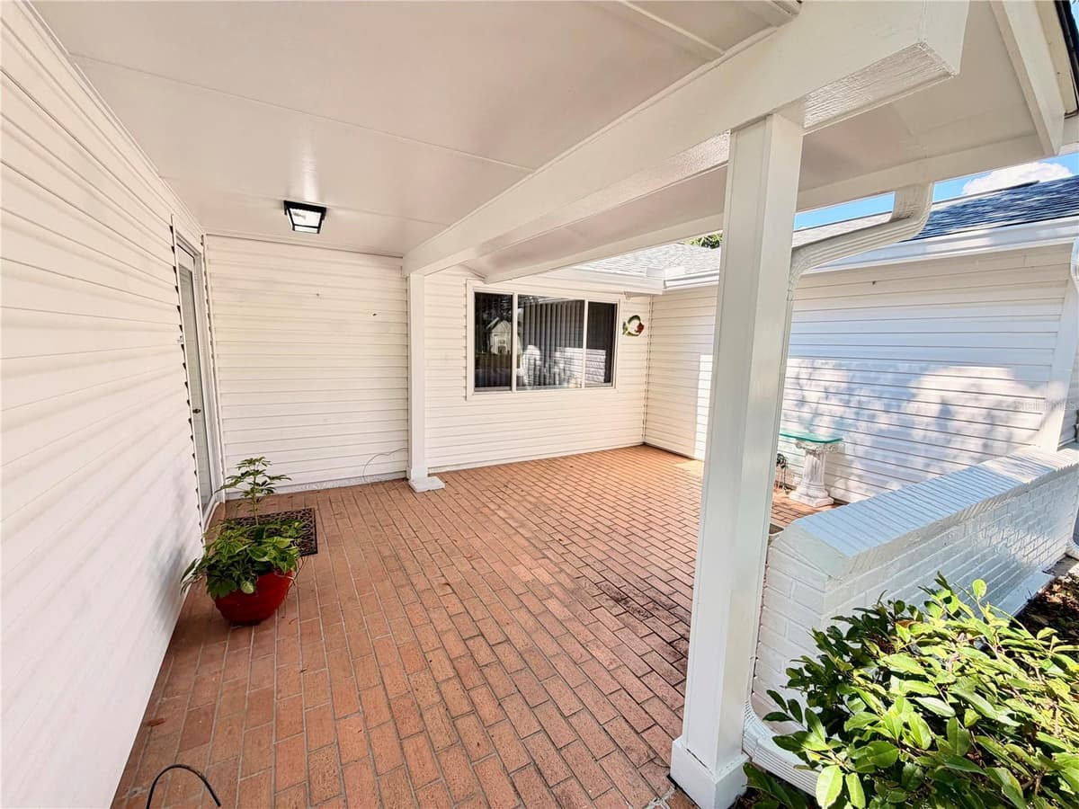 8207 MILL CREEK LANE — photo 3 of 18
