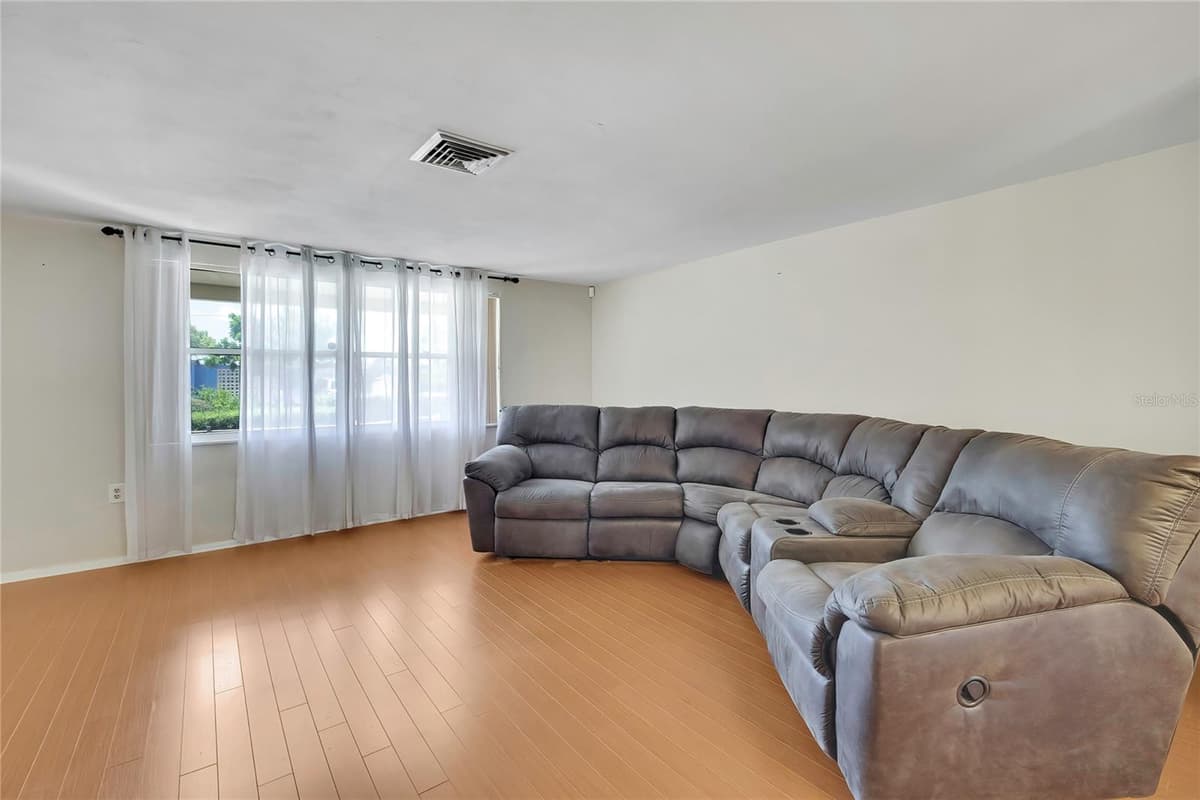 3632 MORLEY DRIVE — photo 13 of 36