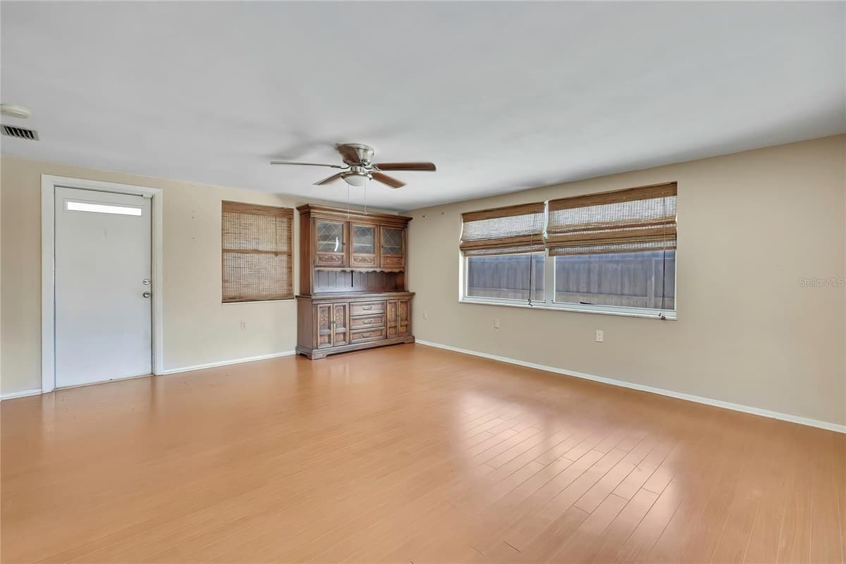 3632 MORLEY DRIVE — photo 5 of 36