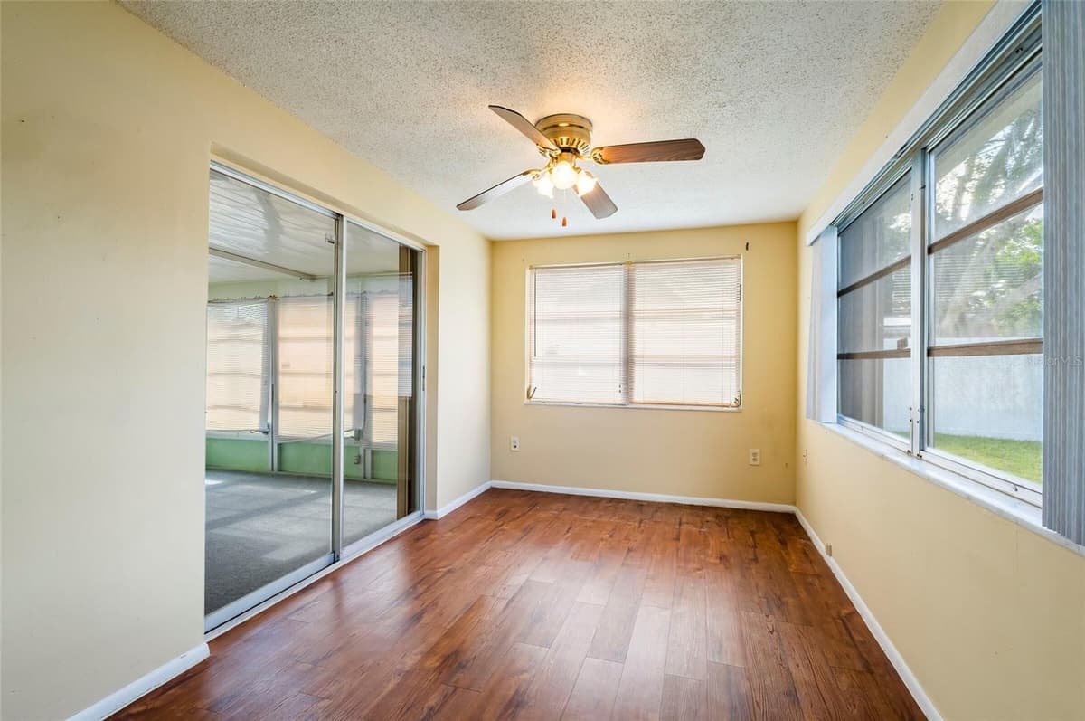 3246 BROOKFIELD DRIVE — photo 8 of 22