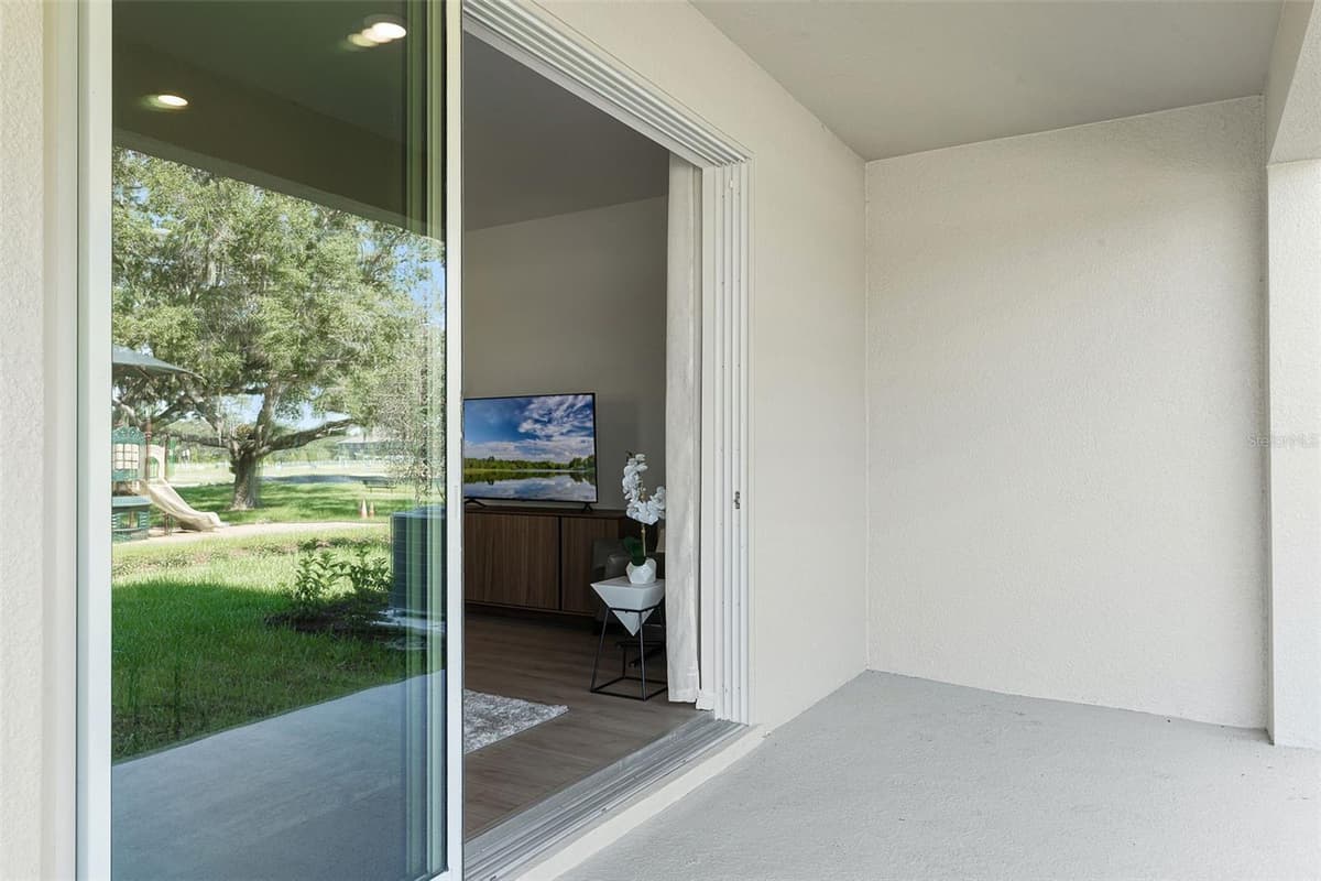 3575 CHROMA STREET — photo 15 of 15