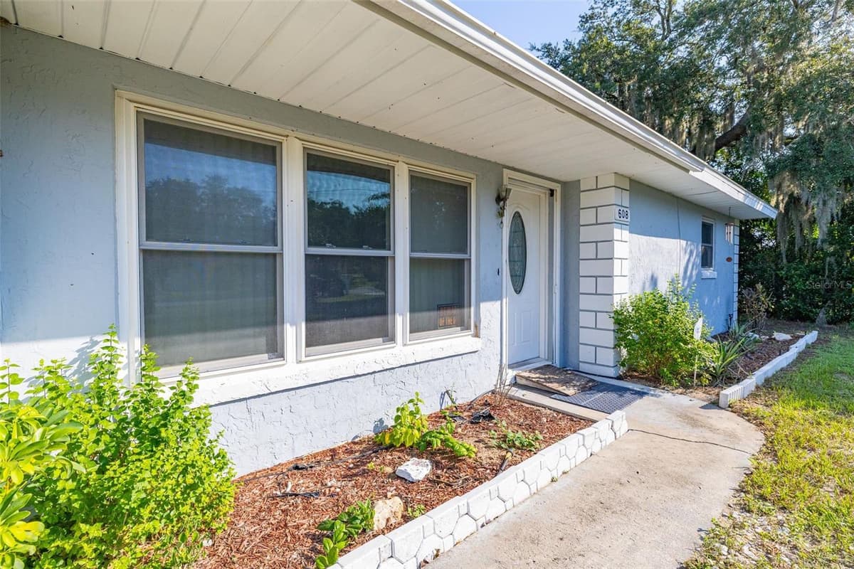 608 CHEROKEE CIRCLE — photo 11 of 70