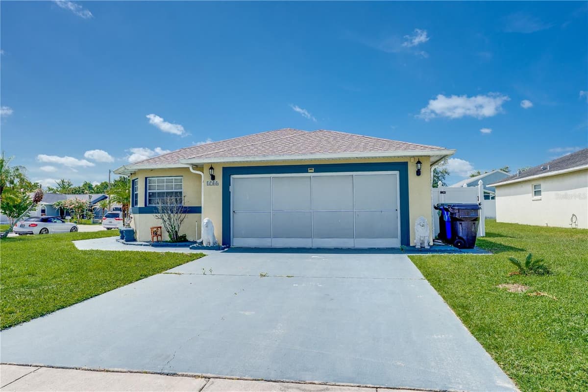 1708 CASUARINA LANE — photo 3 of 20