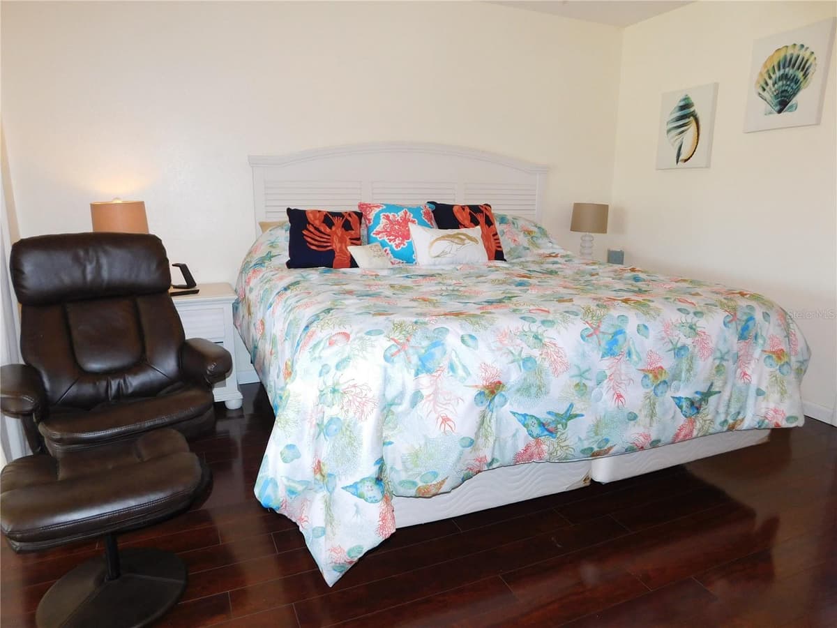 11226 SCENIC VIEW LANE — photo 31 of 35