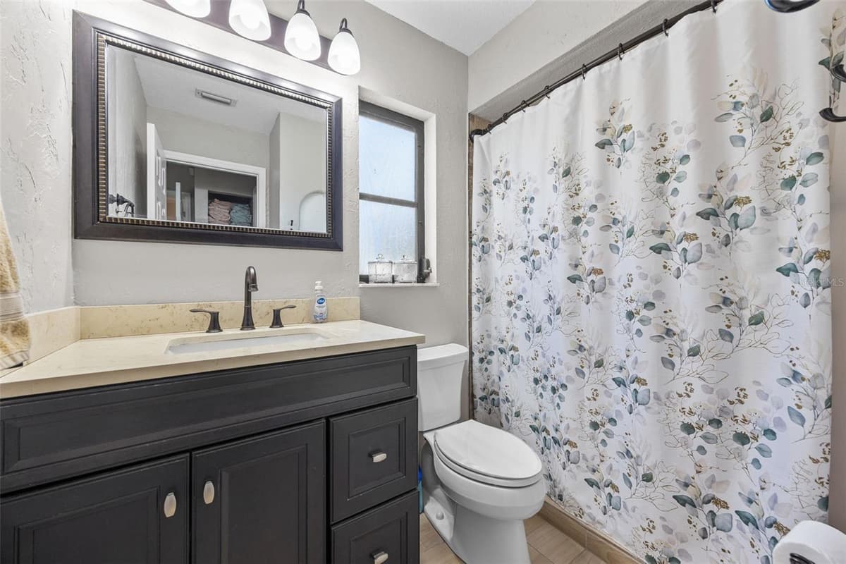 119 EPPINGER DRIVE — photo 10 of 23