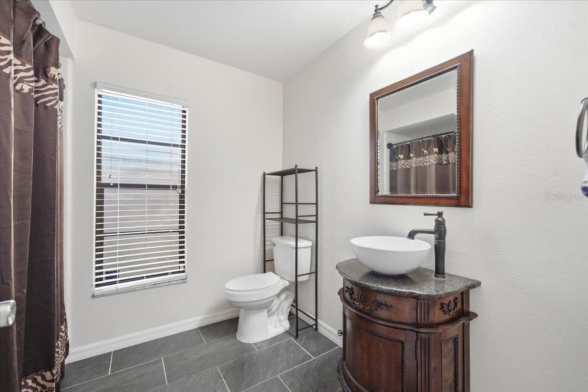 14105 KNOTTINGSLEY PLACE — photo 21 of 26