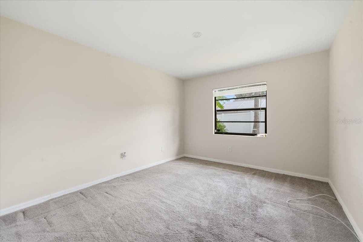 14105 KNOTTINGSLEY PLACE — photo 20 of 26
