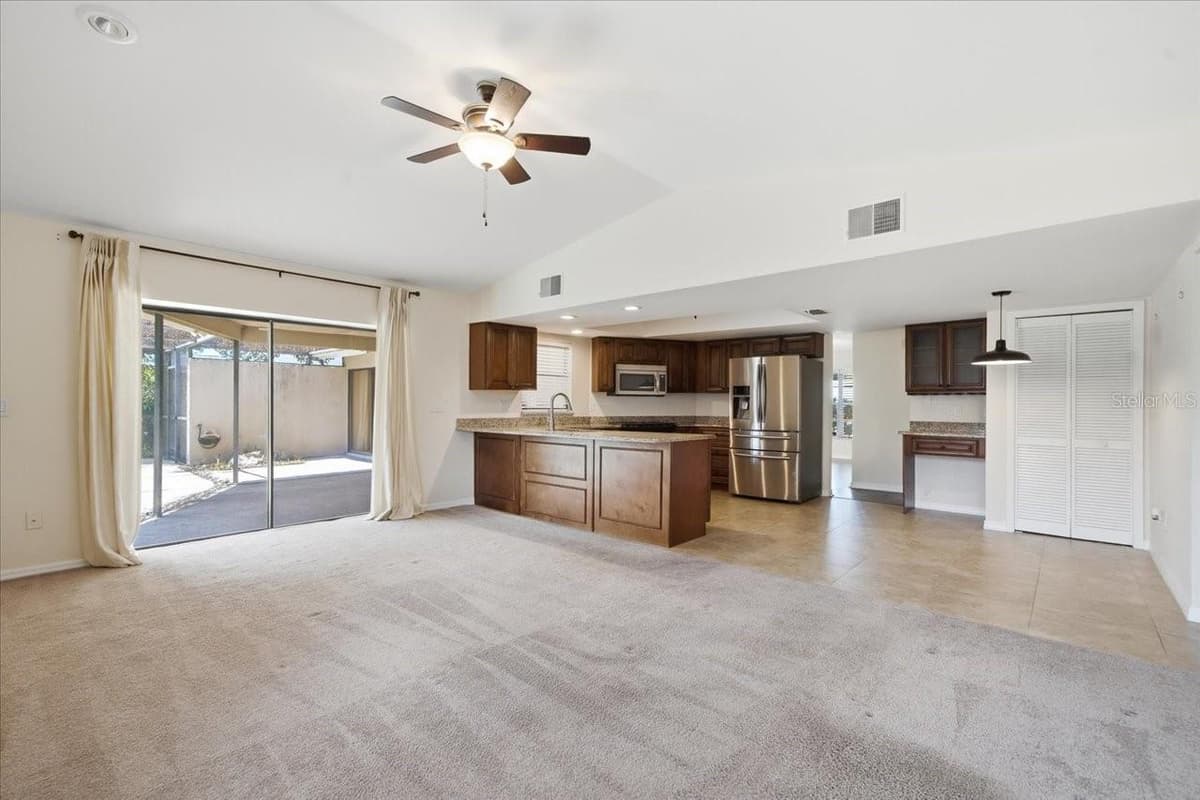 14105 KNOTTINGSLEY PLACE — photo 15 of 26