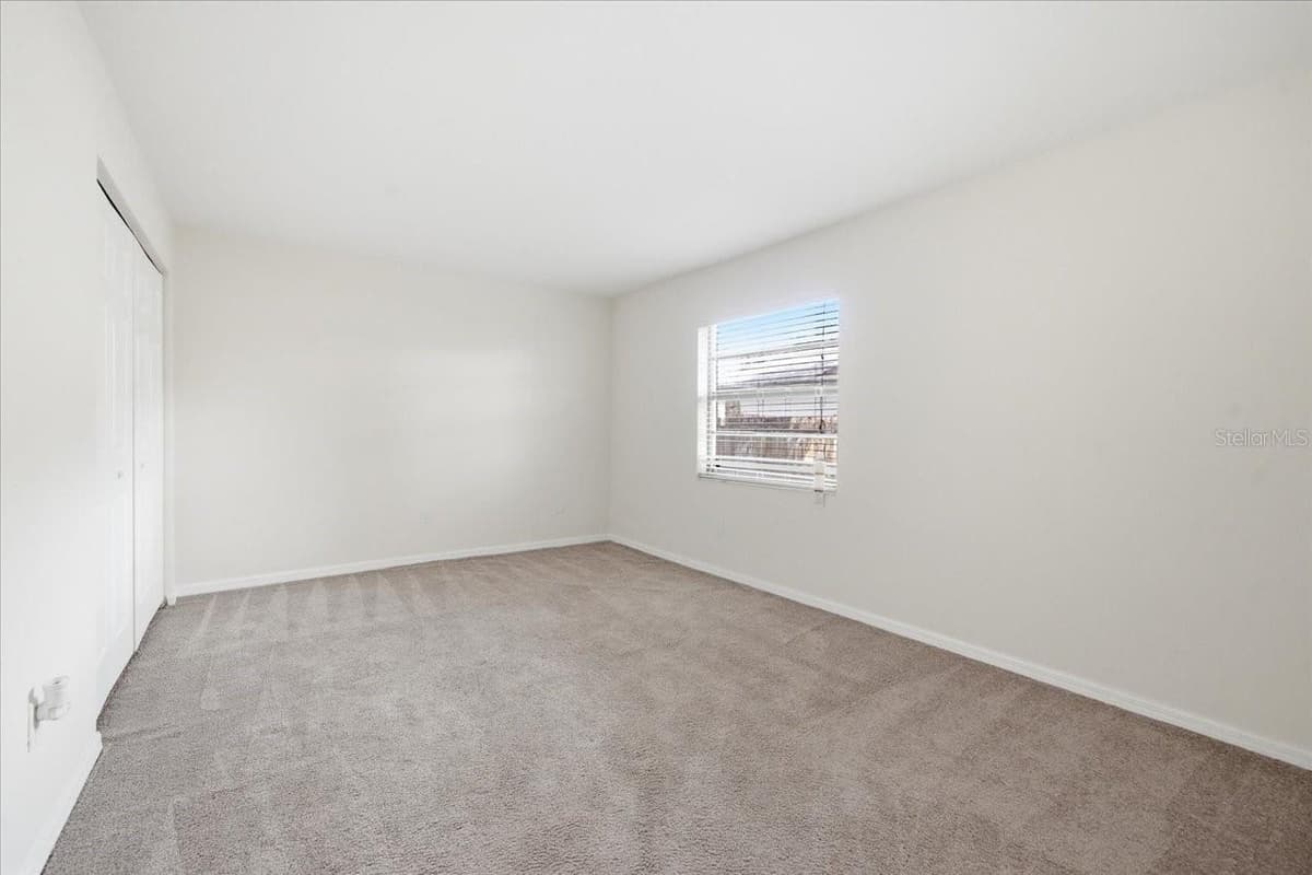 14105 KNOTTINGSLEY PLACE — photo 22 of 26