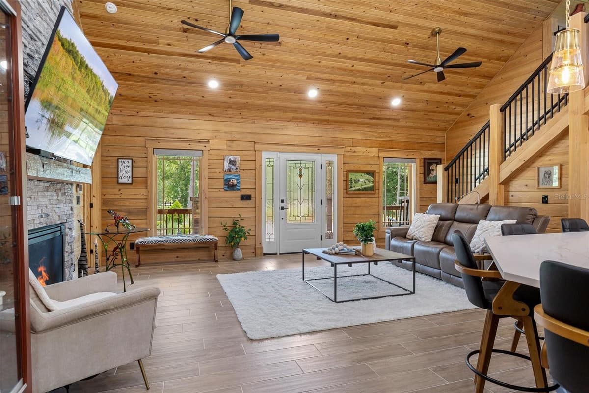 5208 EFFIE DRIVE — photo 13 of 73
