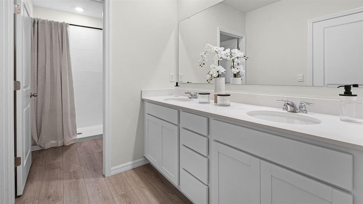 3533 CHROMA STREET — photo 11 of 13