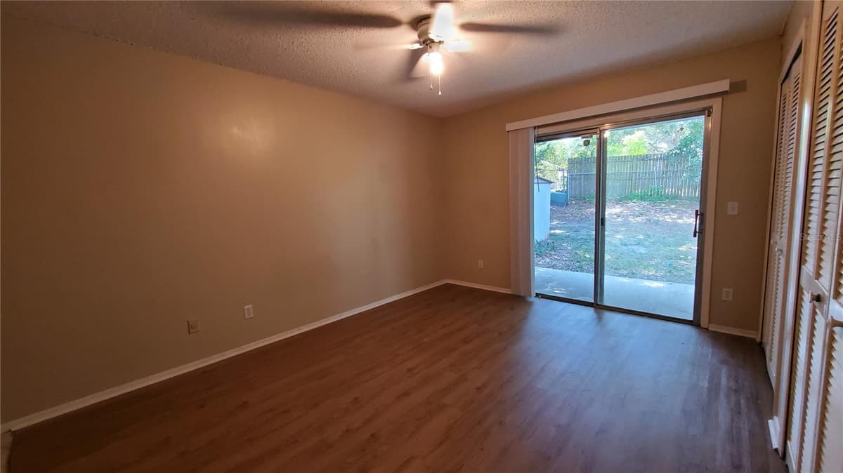 239 ALSTON DRIVE — photo 10 of 14
