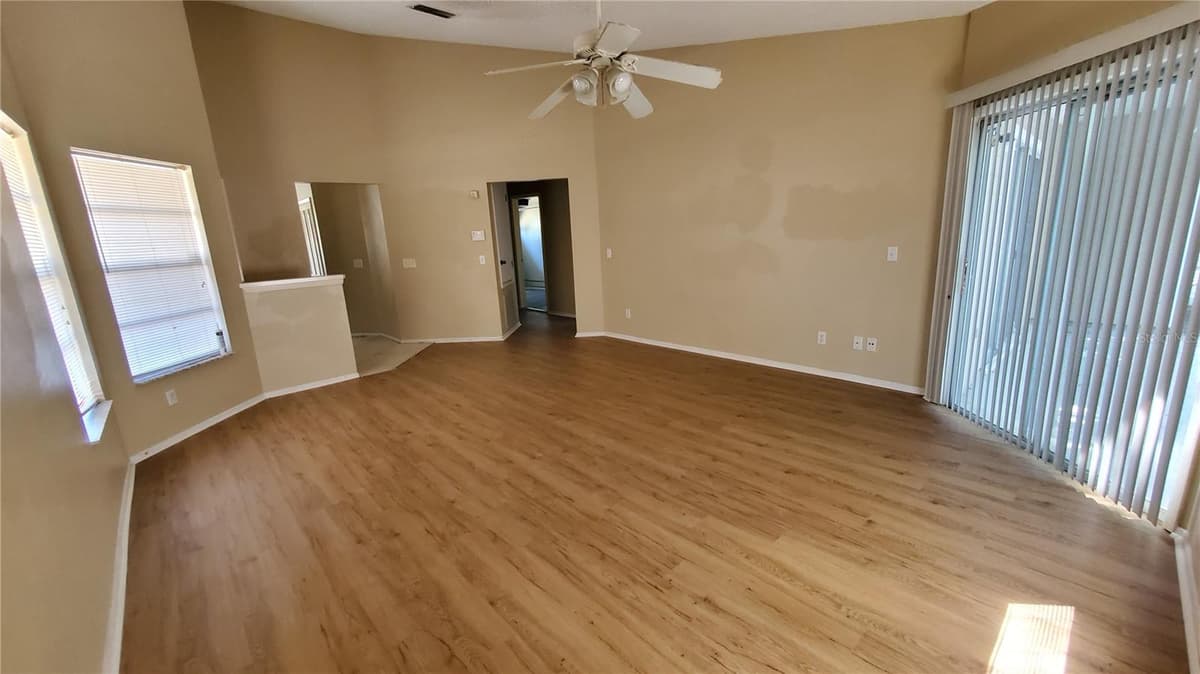 239 ALSTON DRIVE — photo 5 of 14